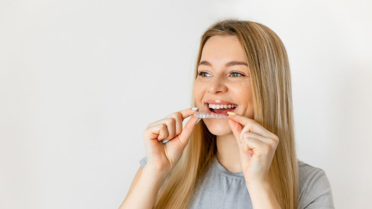 Quanto tempo devo utilizar o aparelho dentário  móvel