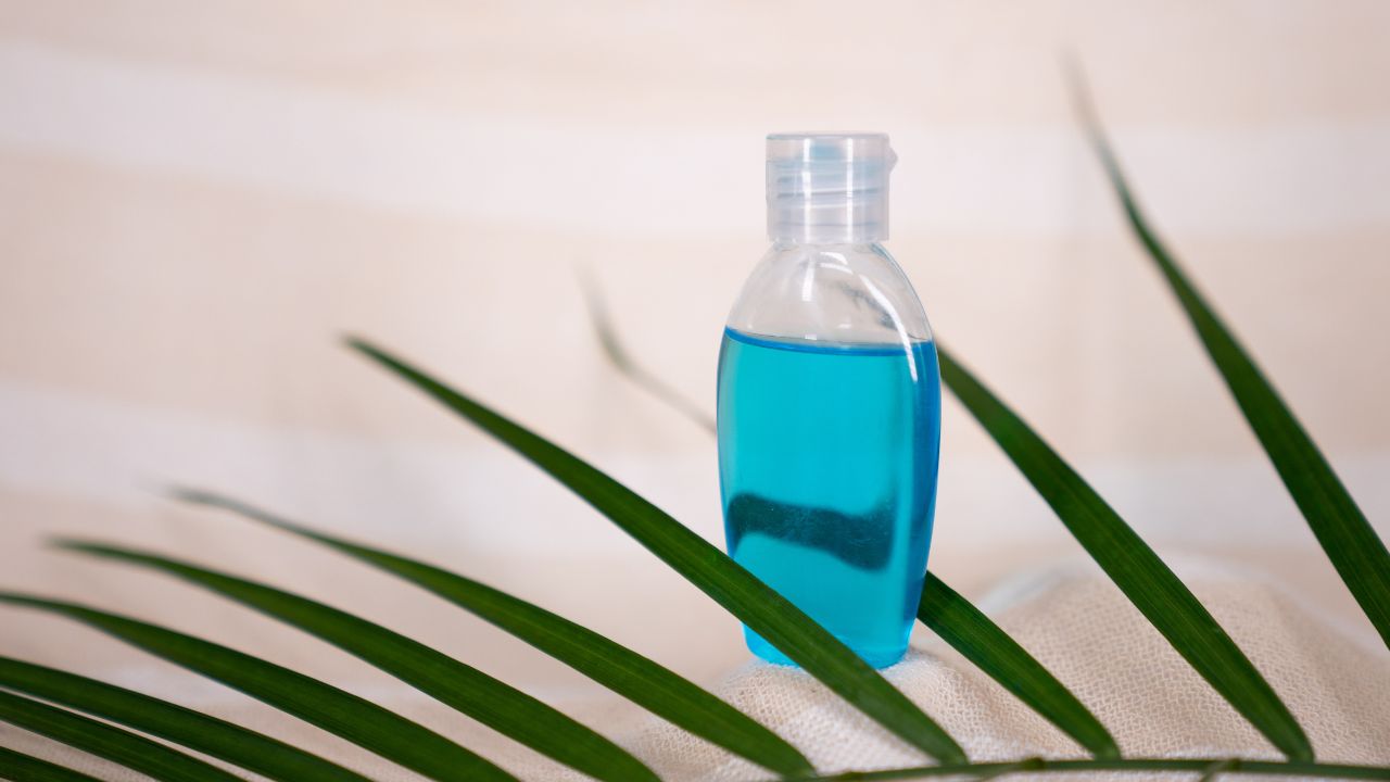 como fazer enxaguante bucal natural como fazer enxaguante bucal natural