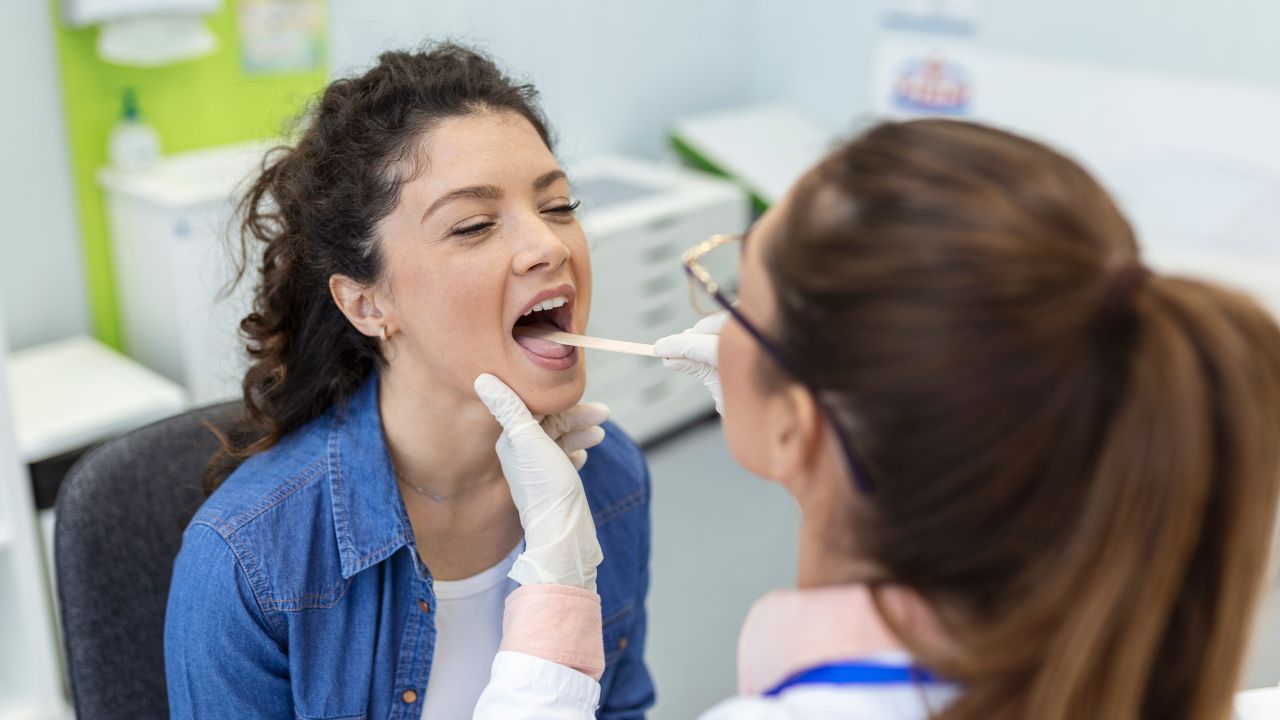 Quais as causas da saliva grossa? Veja as principais e como prevenir!